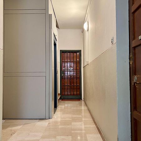 Charming Apartment Near Saragozza Болонья Экстерьер фото