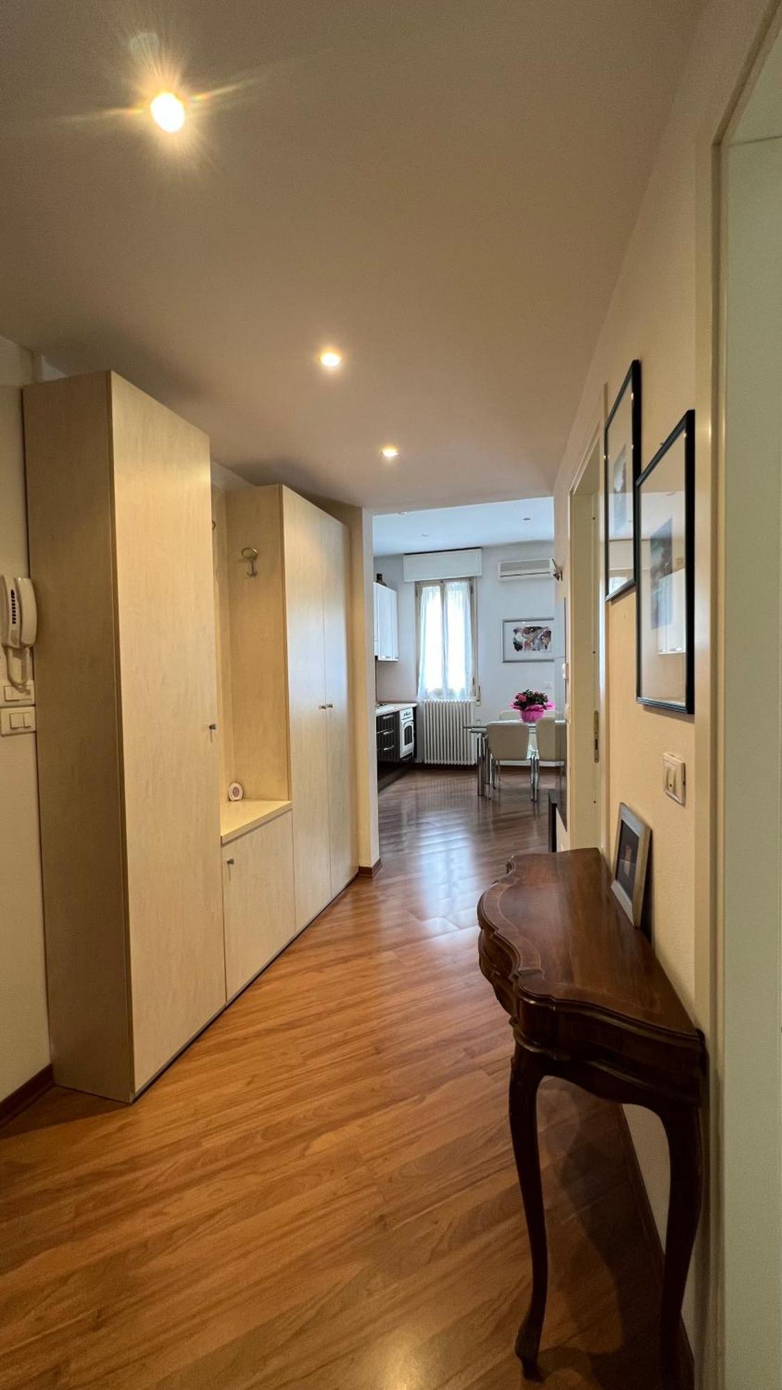 Charming Apartment Near Saragozza Болонья Экстерьер фото